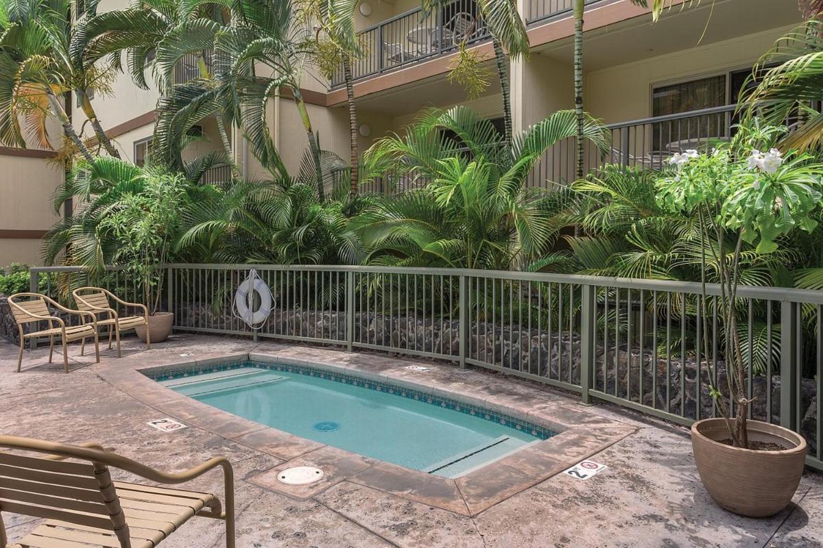 Beautiful 2 Bedroom Condo @ Kona! Kailua-Kona Exterior foto